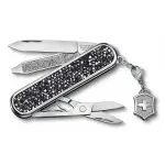 Нож перочинный Victorinox Classic Brilliant Crystal (0.6221.35) 58мм 5функц. черный/серебристый подар.коробка
