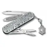 Нож перочинный Victorinox Classic Brilliant Damast (0.6221.34) 58мм 5функц. серебристый подар.коробка