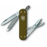 Нож перочинный Victorinox Classic SD Alox L E 2024 (0.6221.L24) 58мм 5функц. коричневый подар.коробка