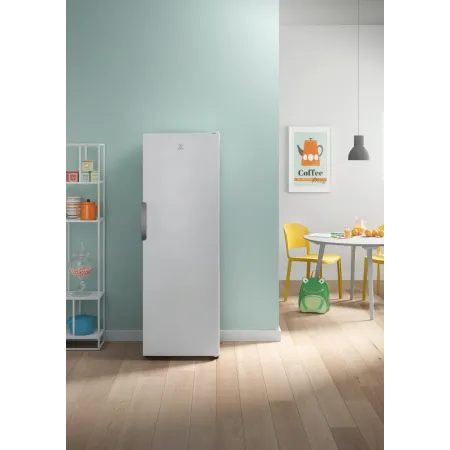 Морозильная камера Indesit DFZ 5175 белый