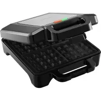 Вафельница Kitfort КТ-4673 1600Вт черный/серебристый