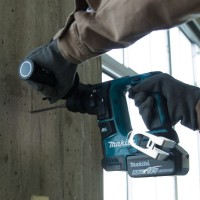 Перфоратор Makita DHR171RTJ патрон:SDS-plus уд.:1.2Дж аккум. (кейс в комплекте) Перфоратор Makita DHR171RTJ патрон:SDS-plus уд.:1.2Дж аккум. (кейс в комплекте)