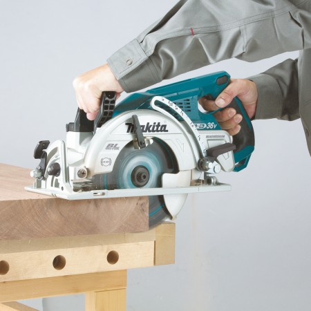 Циркулярная пила (дисковая) Makita DRS780Z (ручная) D диска.:185мм