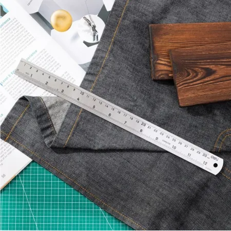 Линейка Deli DL8030Y Линейка Deli DL8030Y