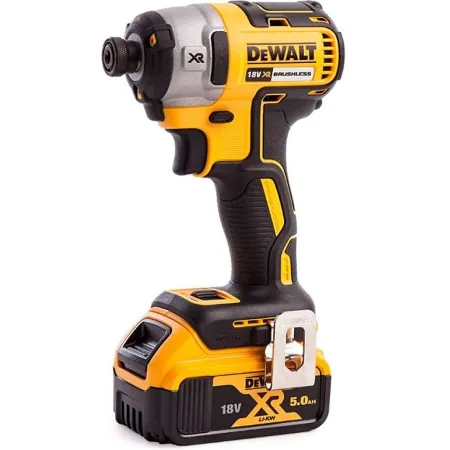 Дрель-шуруповерт DeWalt DCF887P2-QW аккум. патрон:шестигр.1/4" (кейс в комплекте)