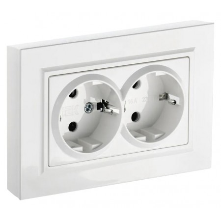 Розетка силов. IEK Brite РС12-3-БрБ BR-R21-16-K01-F 2розет. двойн. скрыт. зазем. IP20 белый (упак.:1шт)