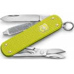 Нож перочинный Victorinox Alox Classic (0.6221.L23) 58мм 5функц. желтый подар.коробка
