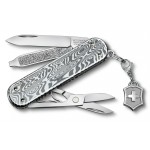 Нож перочинный Victorinox Classic Brilliant Damast (0.6221.34) 58мм 5функц. серебристый подар.коробка