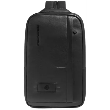 Рюкзак слинг мужской Piquadro Russel CA6764W137/N черный кожа Рюкзак слинг мужской Piquadro Russel CA6764W137/N черный кожа