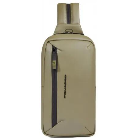 Рюкзак слинг Piquadro C20W CA6466C2OW/VE3 хаки полиуретан Рюкзак слинг Piquadro C20W CA6466C2OW/VE3 хаки полиуретан